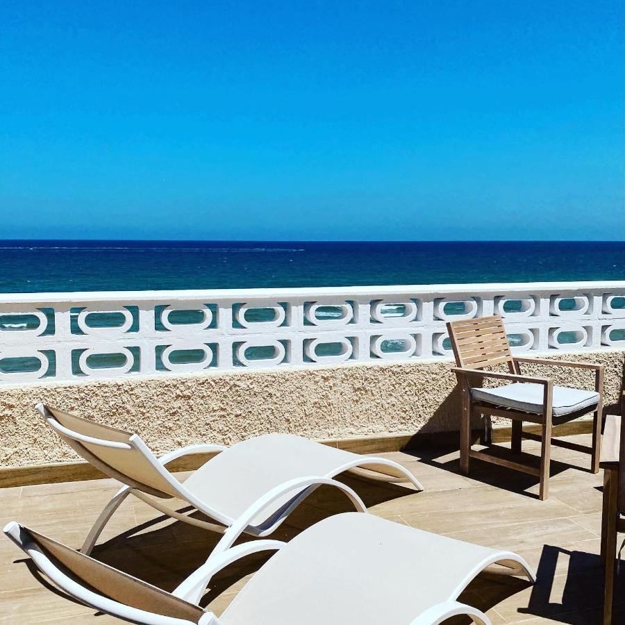 Modern Beachfront Townhouse Villa Perelló Eksteriør billede