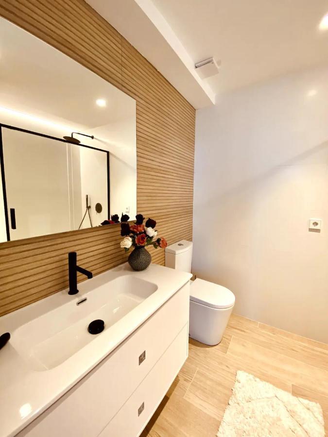 Modern Beachfront Townhouse Villa Perelló Eksteriør billede
